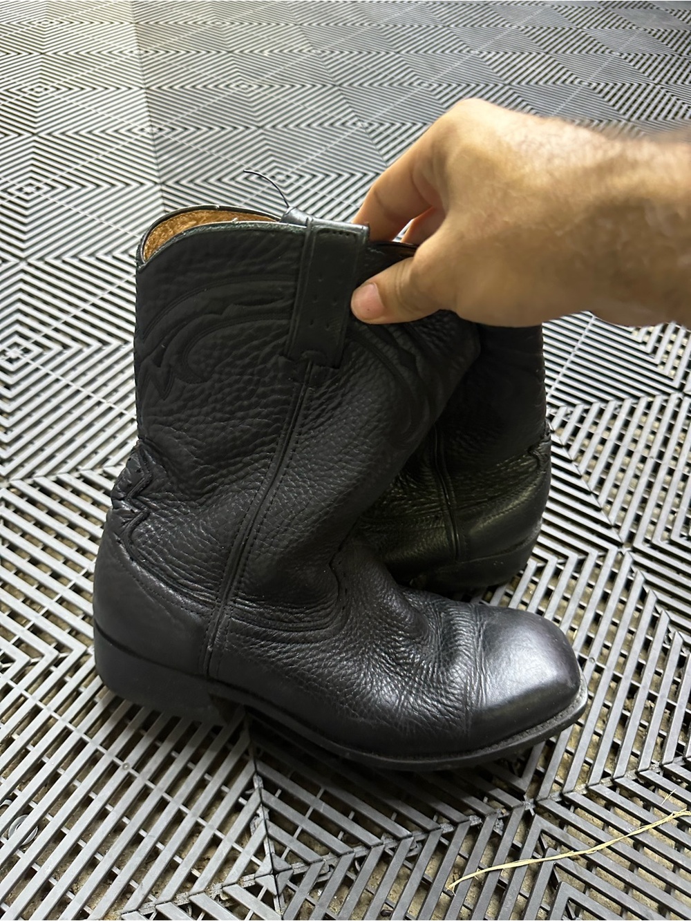 Men's Black Western Pull-On Leather Boots